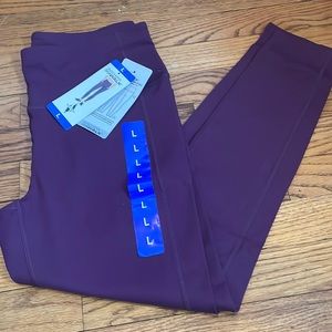 Sketcher pocket leggings high waisted